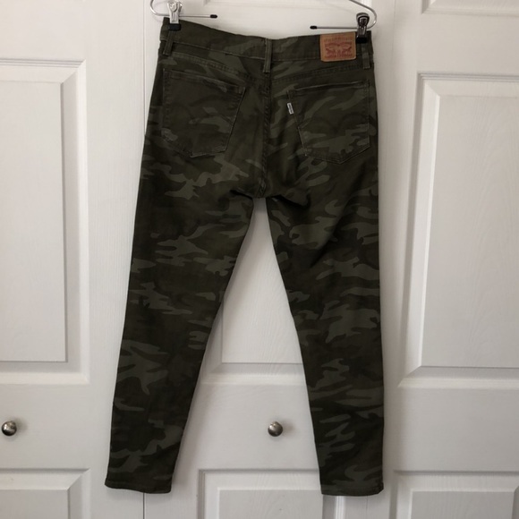 Levi’s 711 Skinny Green Camo Pants, Size 29, Inseam 25”, Like new - Picture 3 of 8